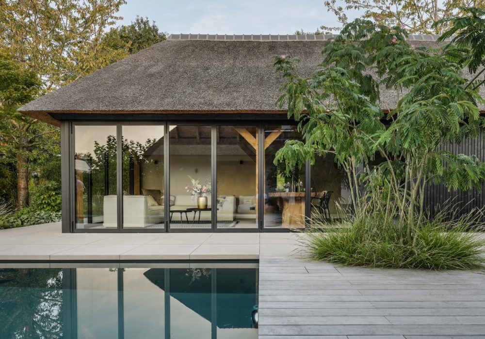 poolhouse-na-VMR Vouwwanden: Meer dan alleen een mooi uitzicht